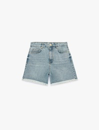 Pamuklu Rahat Kalıp Duble Paça Mini Denim Şort