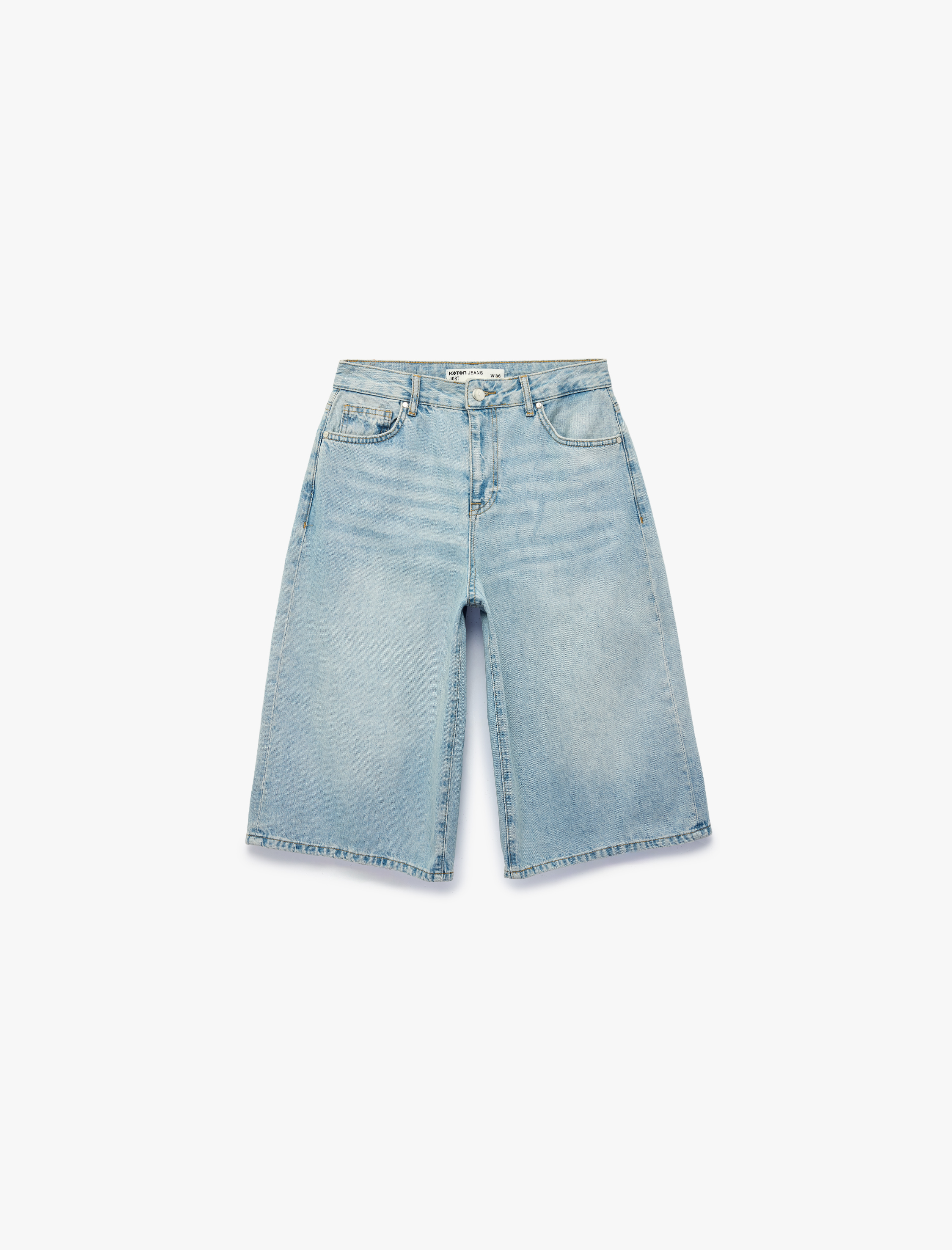   Pamuklu Rahat Kalıp Düğmeli Denim Bermuda Şort