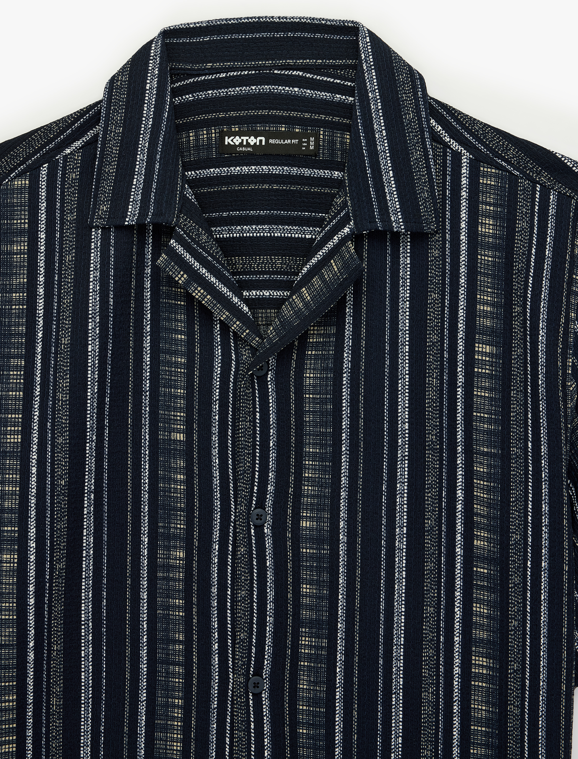   Regular Fit Kısa Kollu Çizgili Devrik Yaka Gömlek