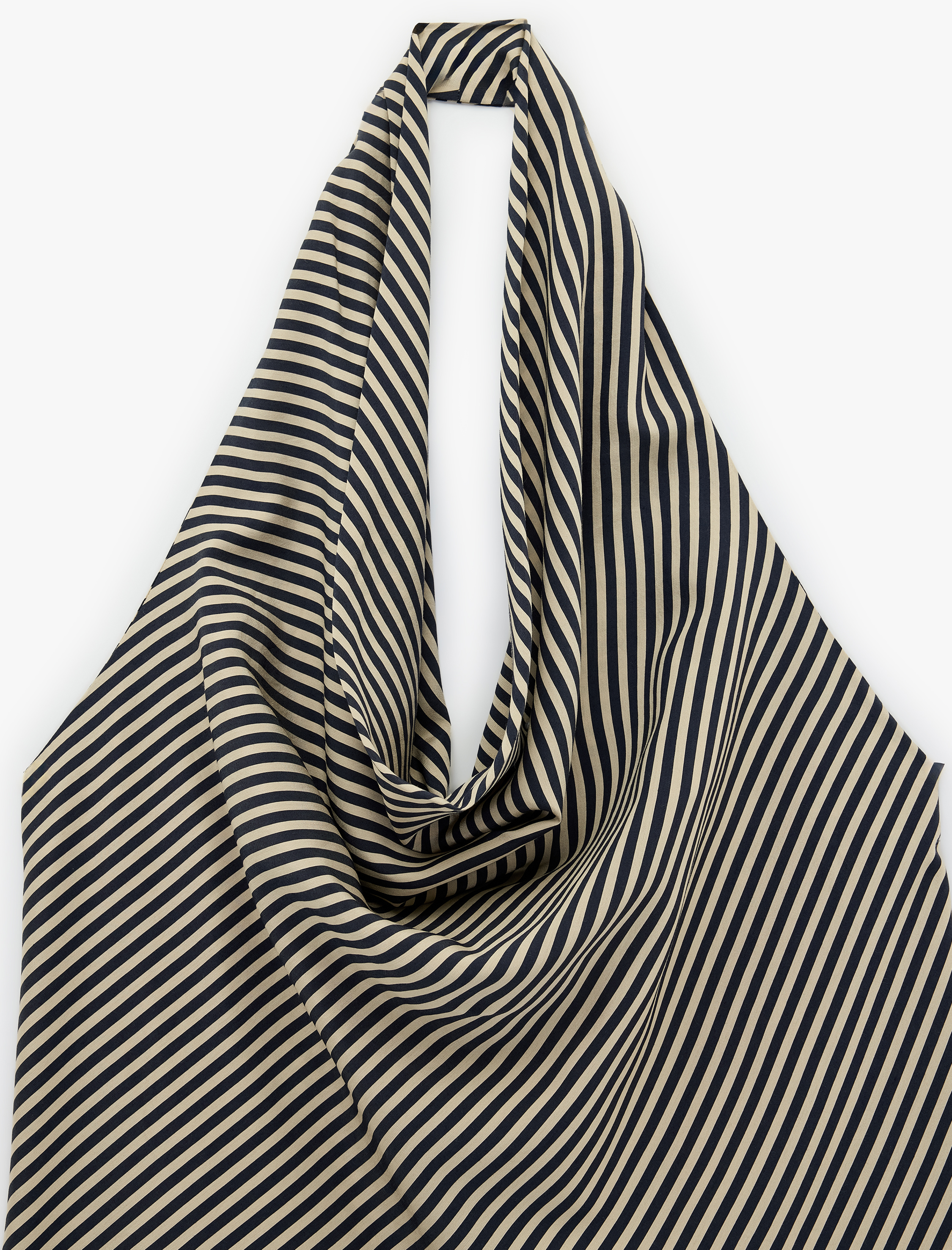   Viskon Rahat Kalıp Çizgili Kolsuz Halter Yaka Bluz