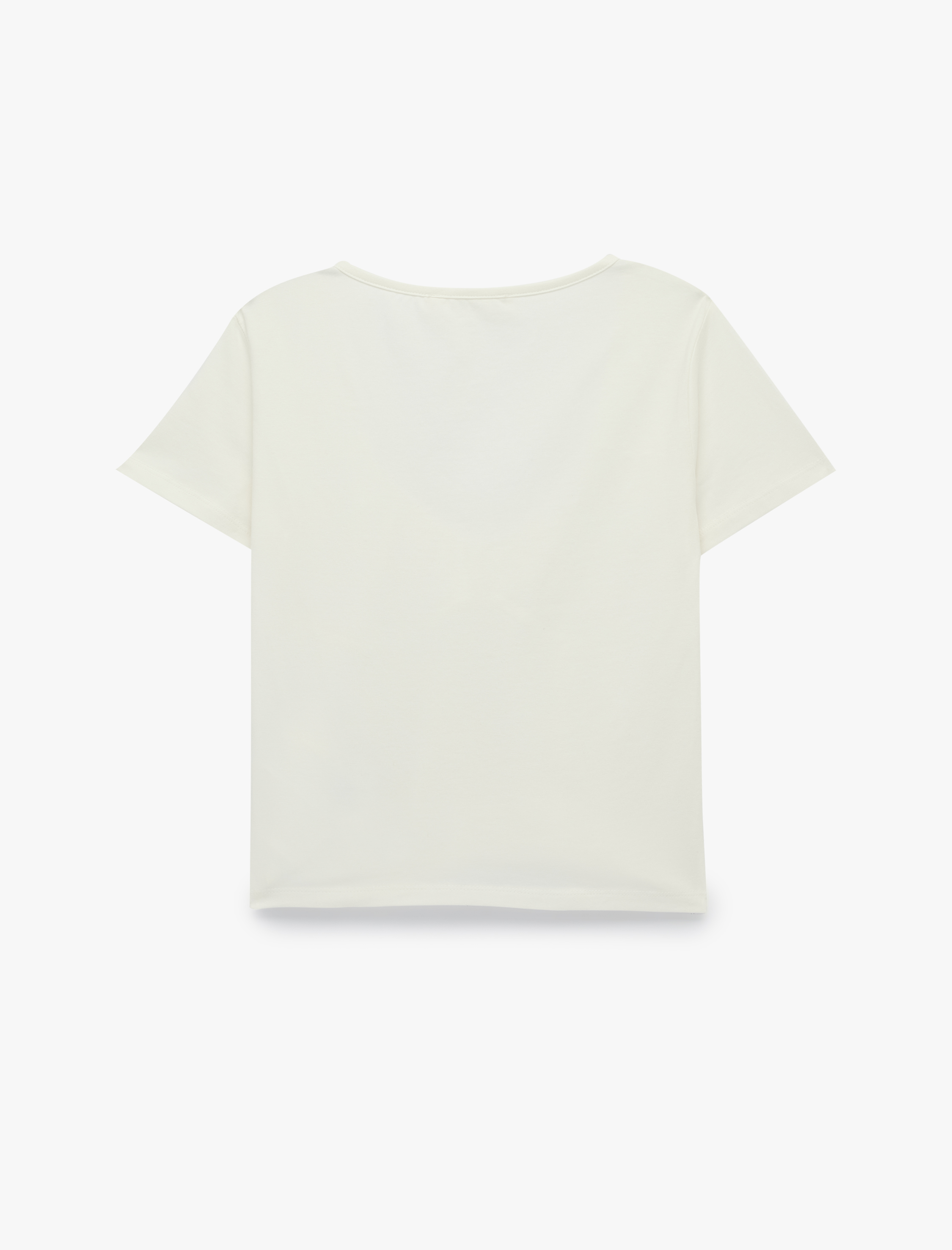   Pamuklu Fiyonklu Bağlamalı Yaka Kısa Kollu Tişört