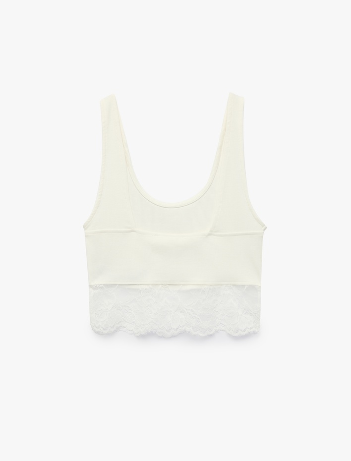  Pamuklu Dantel Detaylı Kalın Askılı Crop Bluz