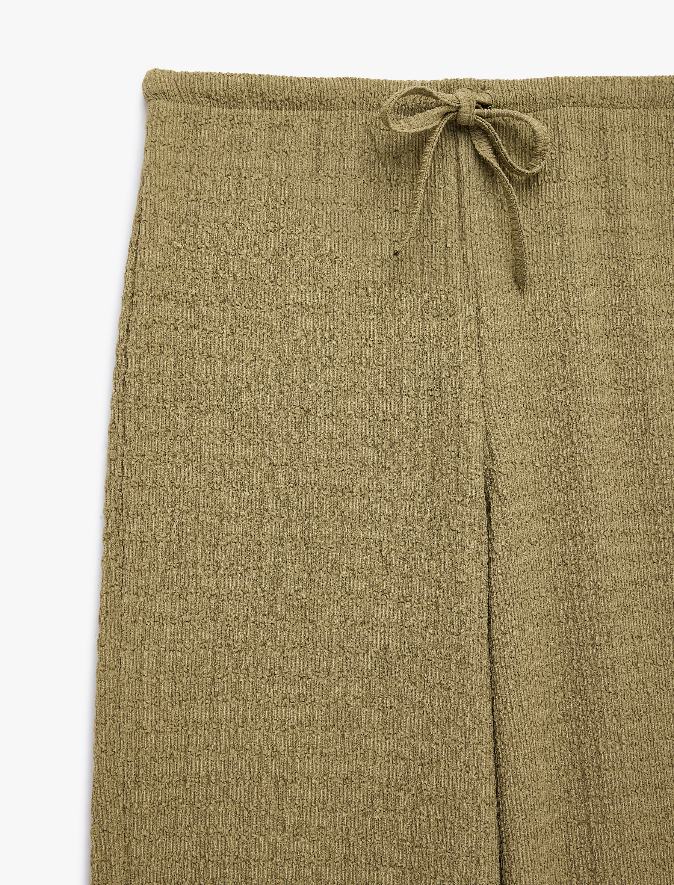   Bürümcük Kumaş Dokulu Beli Bağcıklı Düz Bol Paça Pantolon