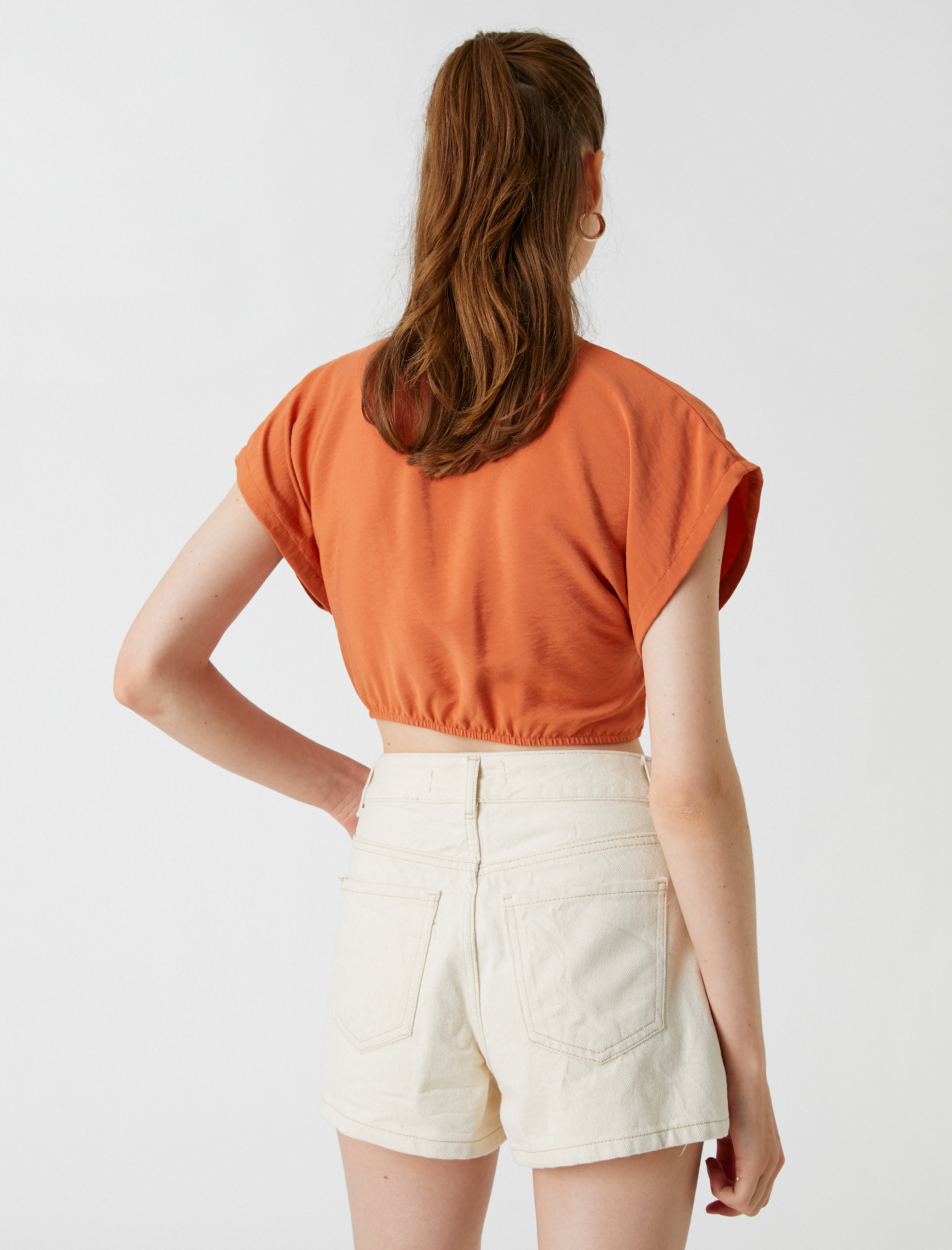   Crop Bluz Büzgü Detaylı