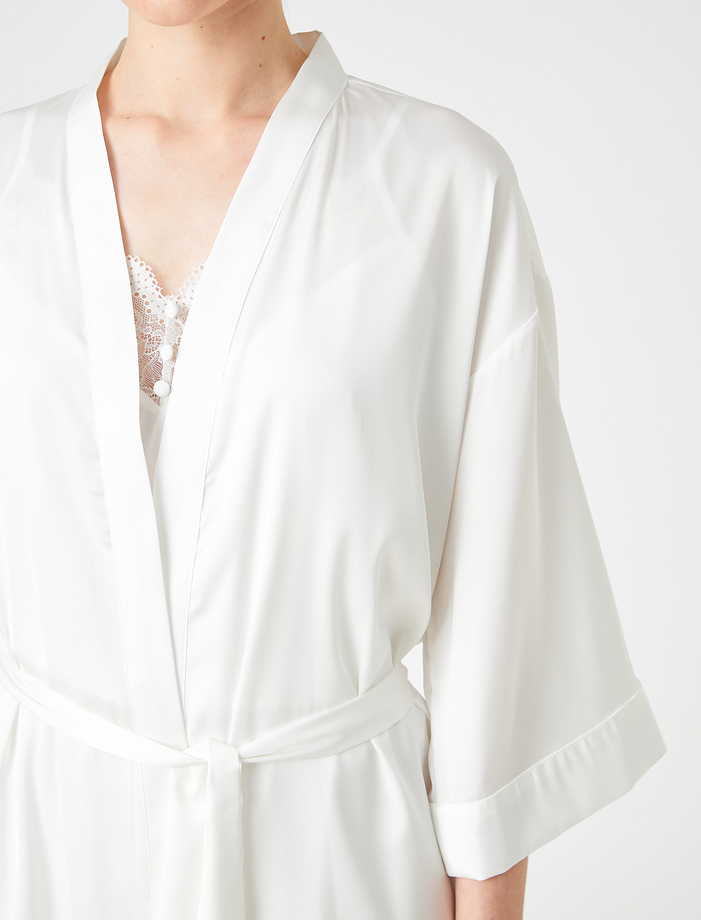   Bridal Saten Sabahlık Kuşaklı