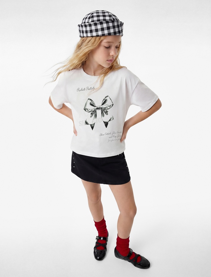 Kız Çocuk Pamuklu Kısa Kollu Bisiklet Yaka Fiyonk Baskılı Tişört