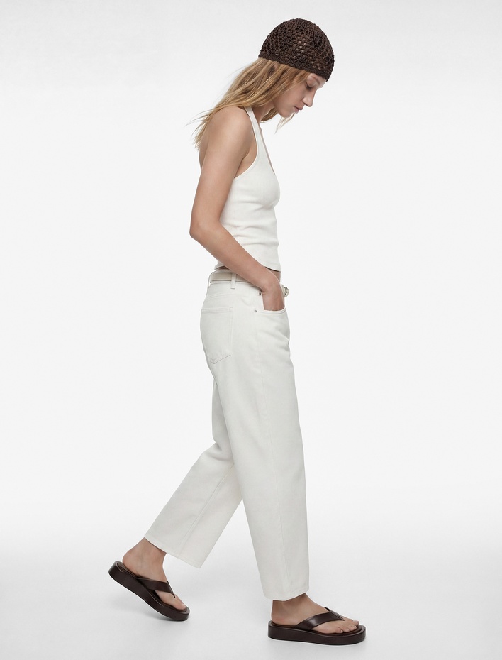  Kemer Detaylı Pamuklu Kısa Geniş Paça Pantolon - Wide Leg Jeans