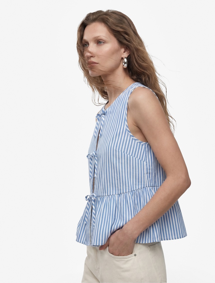  Kolsuz Fiyonklu Önden Bağlamalı Çizgili Peplum Bluz