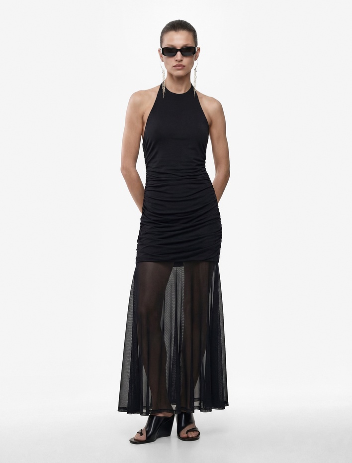  Slim Fit Drapeli Sırt Dekolteli Halter Yaka Tül Detaylı Uzun Elbise