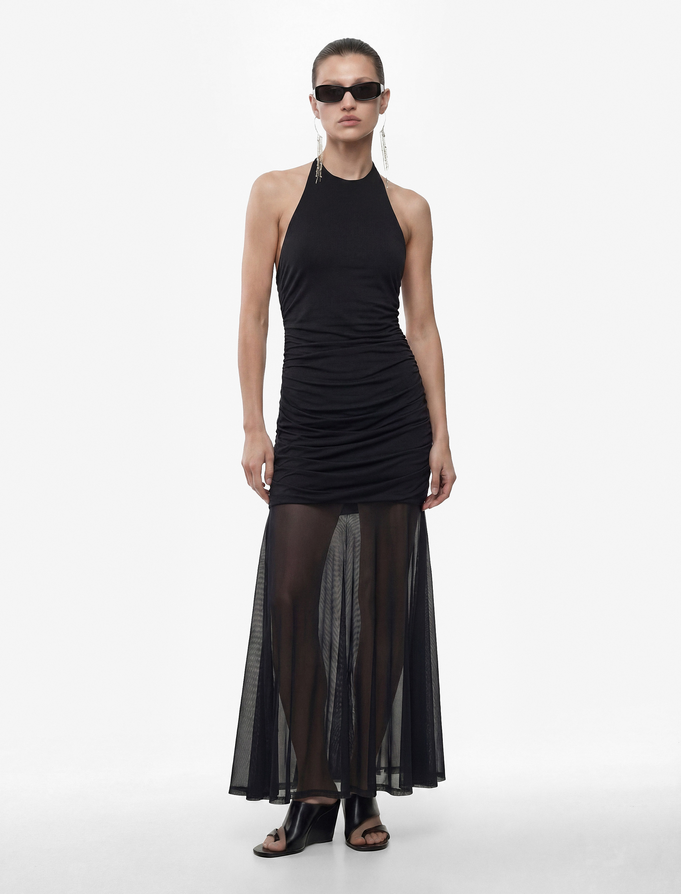   Slim Fit Drapeli Sırt Dekolteli Halter Yaka Tül Detaylı Uzun Elbise