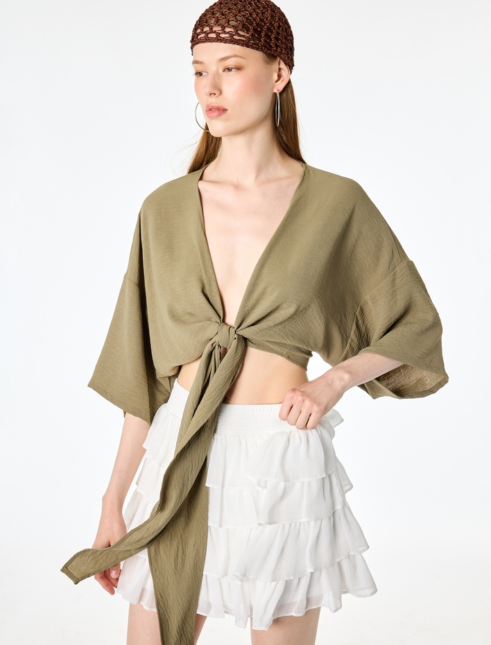  Kısa Kollu Kruvaze Yaka Bağlamalı Crop Oversize Kimono