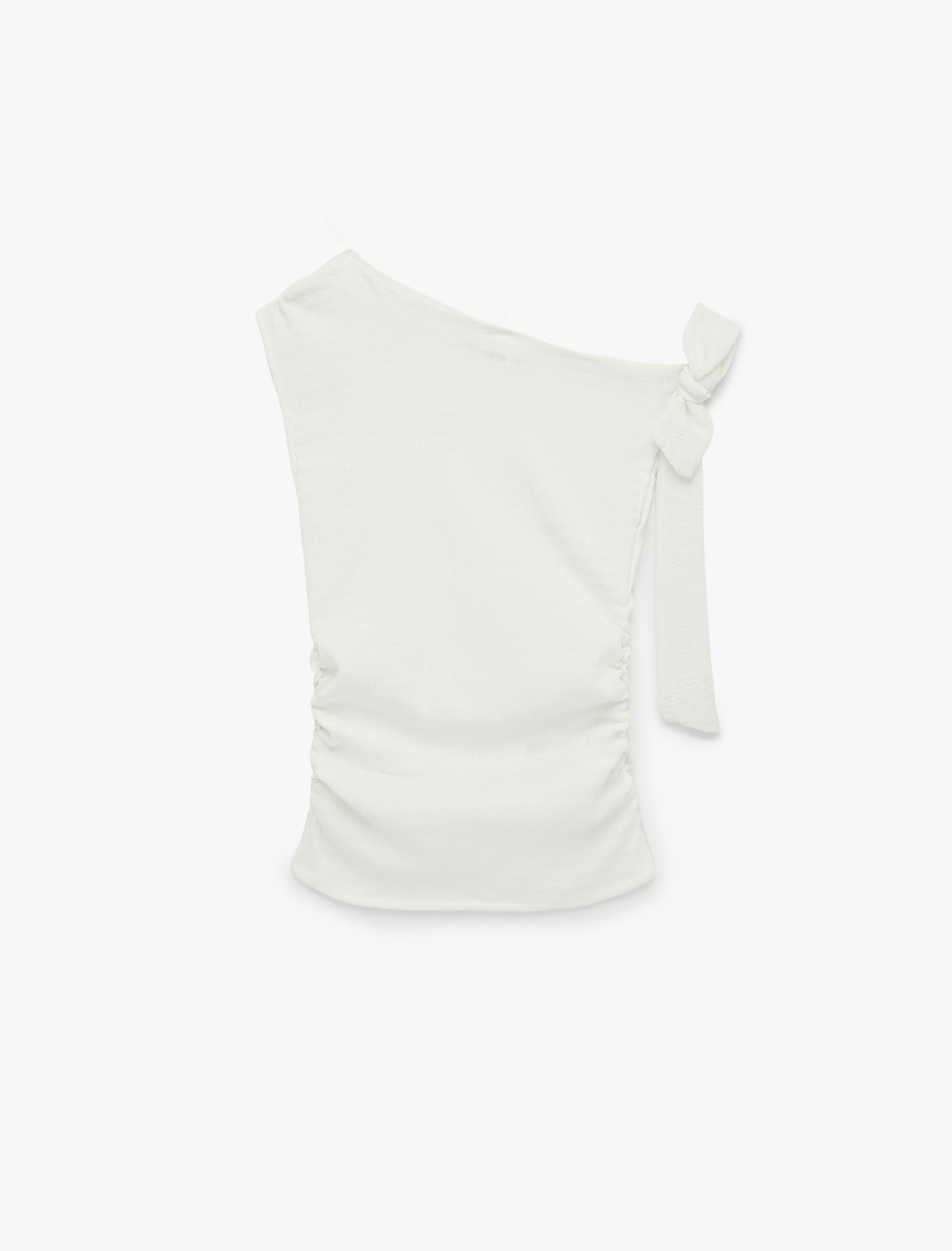   Slim Fit Asimetrik Yaka Kolsuz Bürümcük Bluz