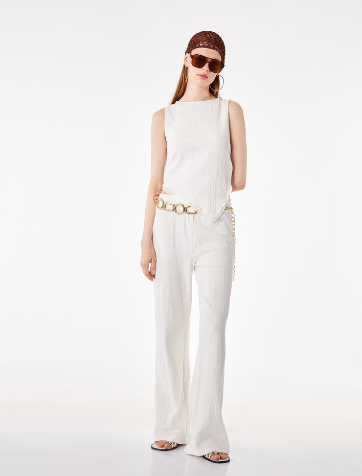  Slim Fit Asimetrik Kesim Bisiklet Yaka Kolsuz Bluz