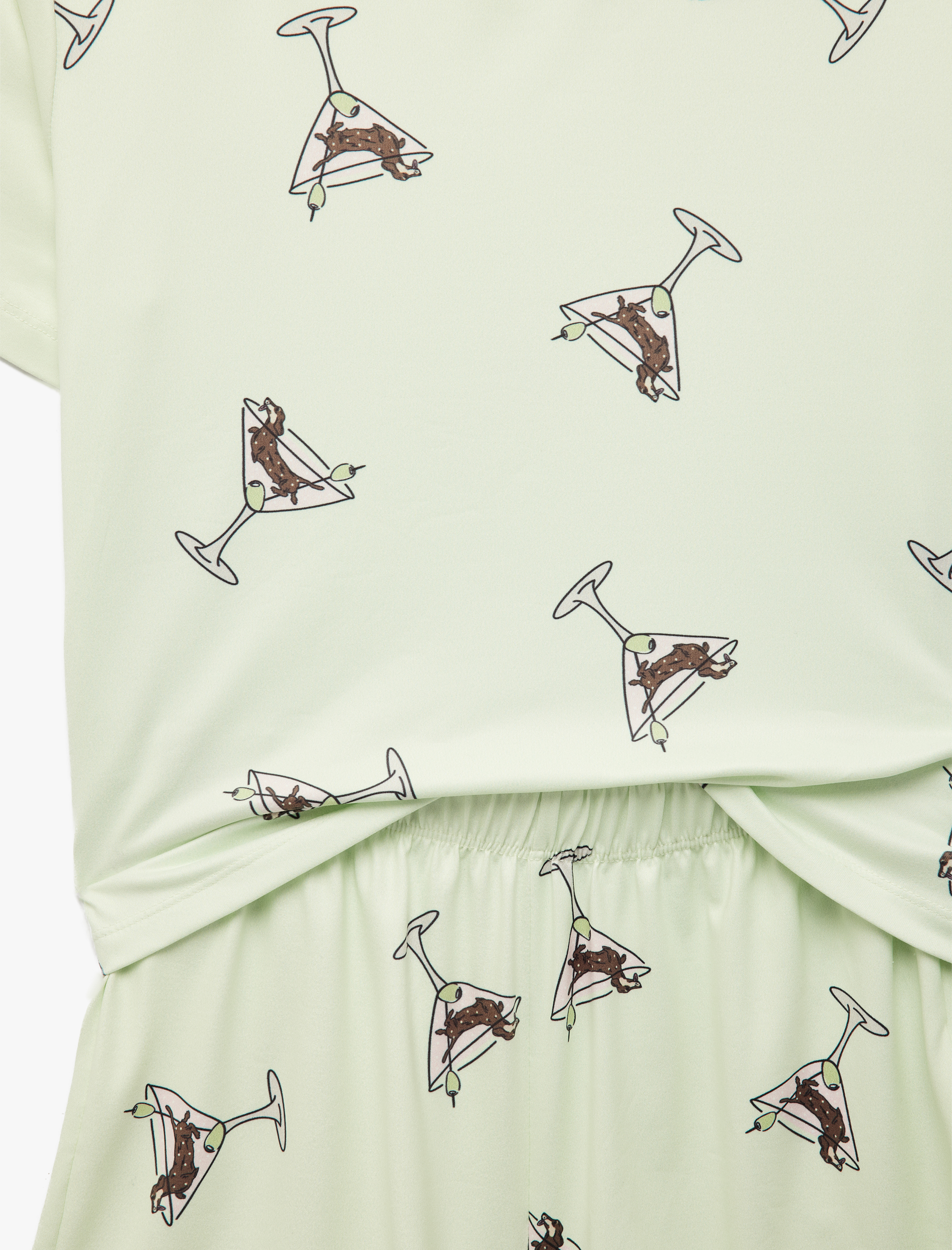   Bisiklet Yaka Kısa Kollu Rahat Kesim Şortlu Pijama Takımı
