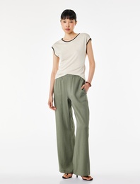 Keten Karışımlı Slim Fit Nakış Detaylı Bisiklet Yaka Kolsuz Tişört