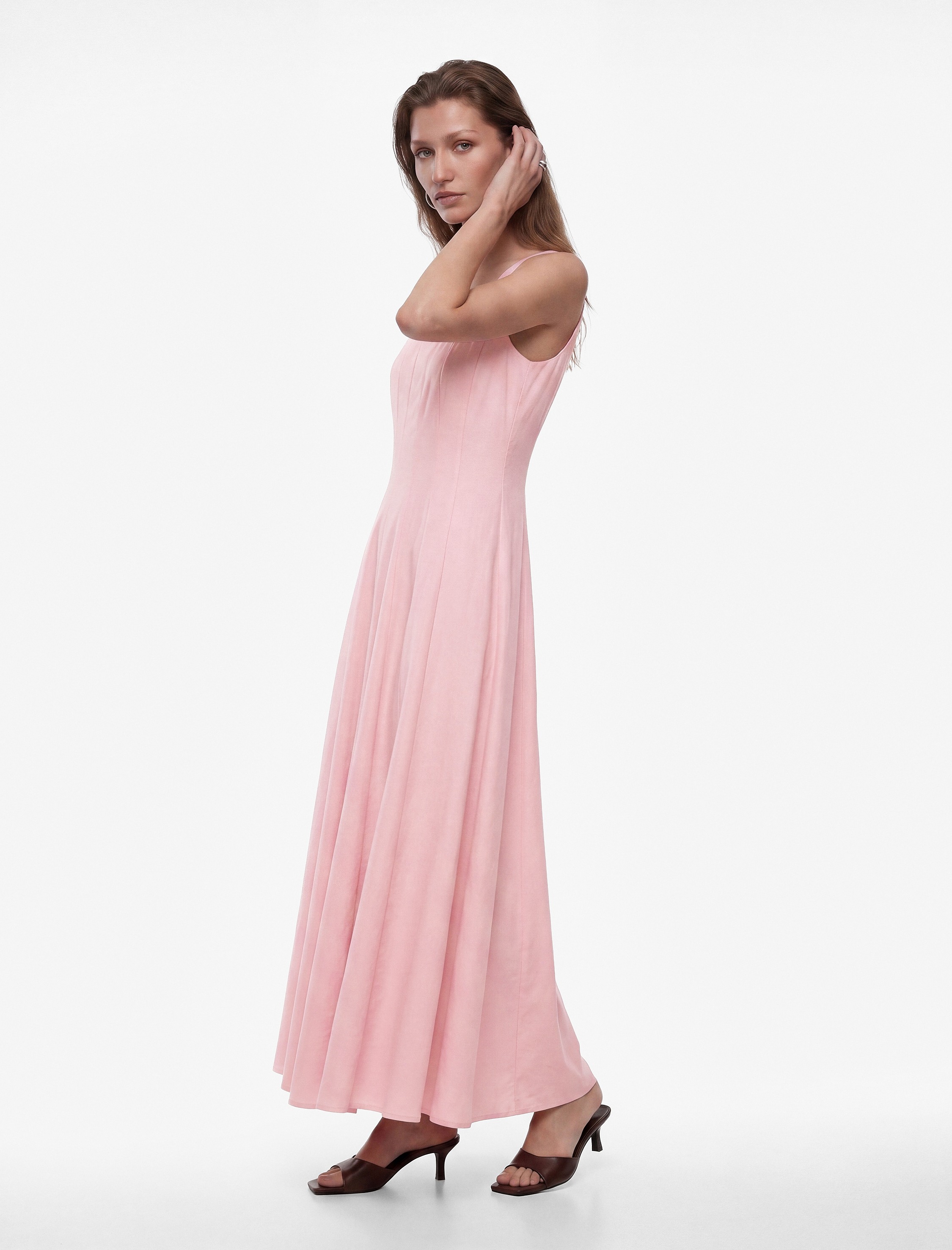   Modal Kumaş Kare Yaka Kolsuz Kalın Askılı Uzun Kloş Elbise