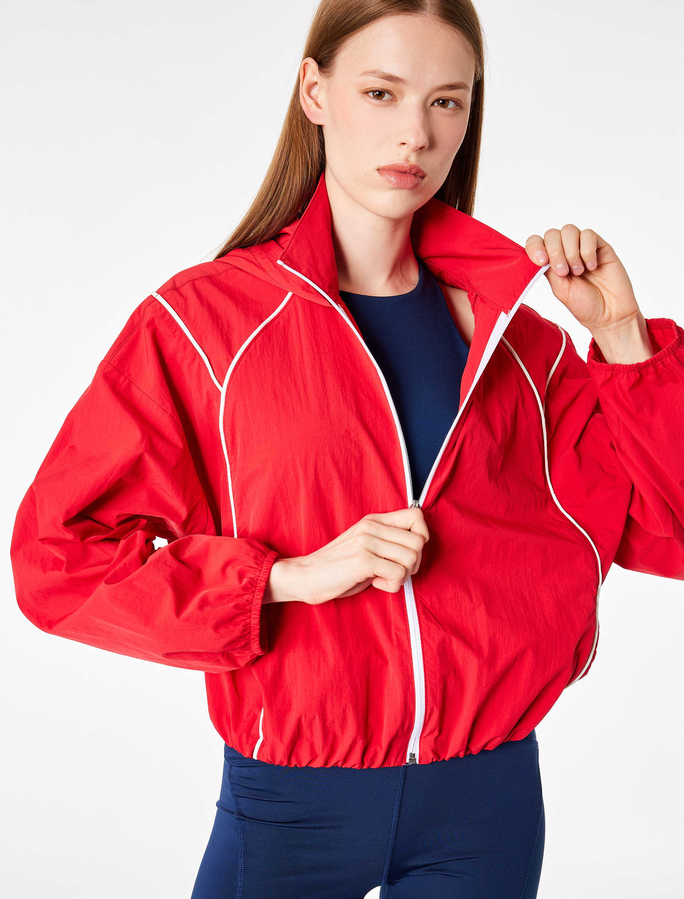   Biyeli Fermuarlı Kapüşonlu Uzun Kollu Crinkle Paraşüt Spor Ceket