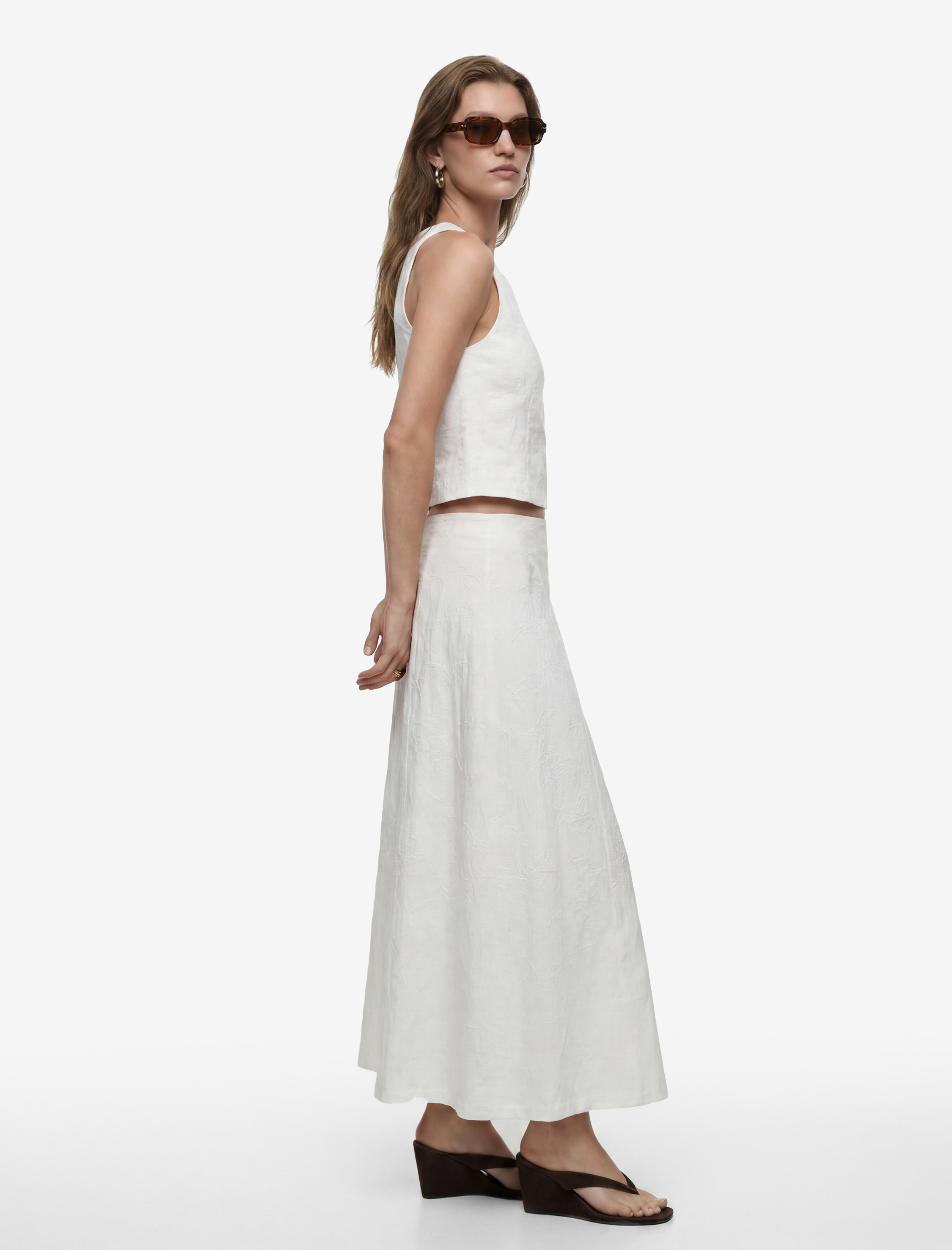   Pamuklu Floral Nakış Detaylı Midi Kloş Etek