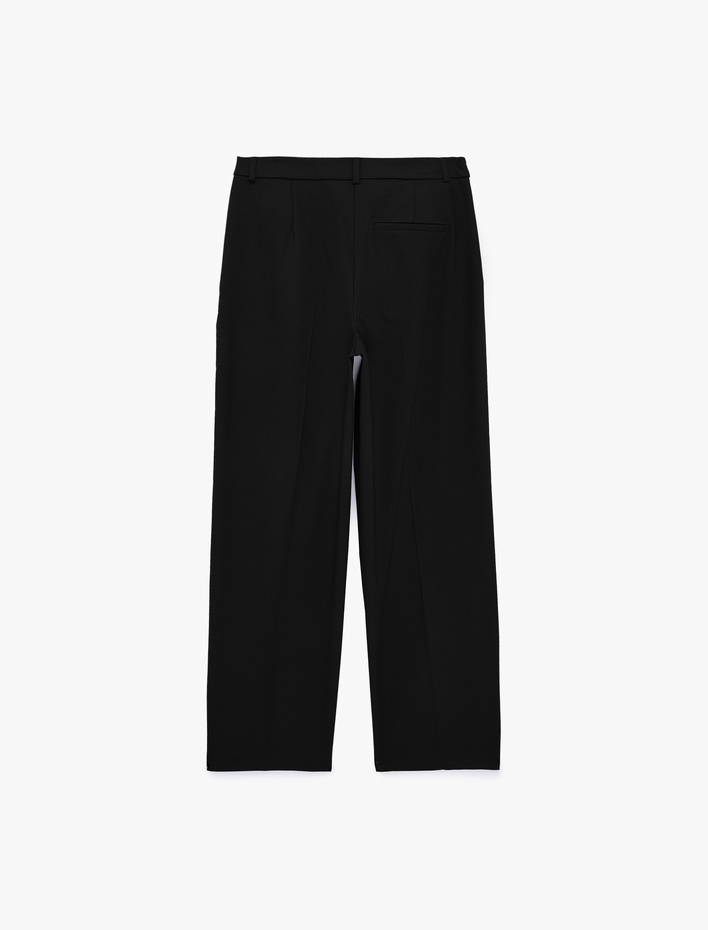  Bol Kalıp Viskon Karışımlı Beli Bağcıklı Geniş Paça Pantolon