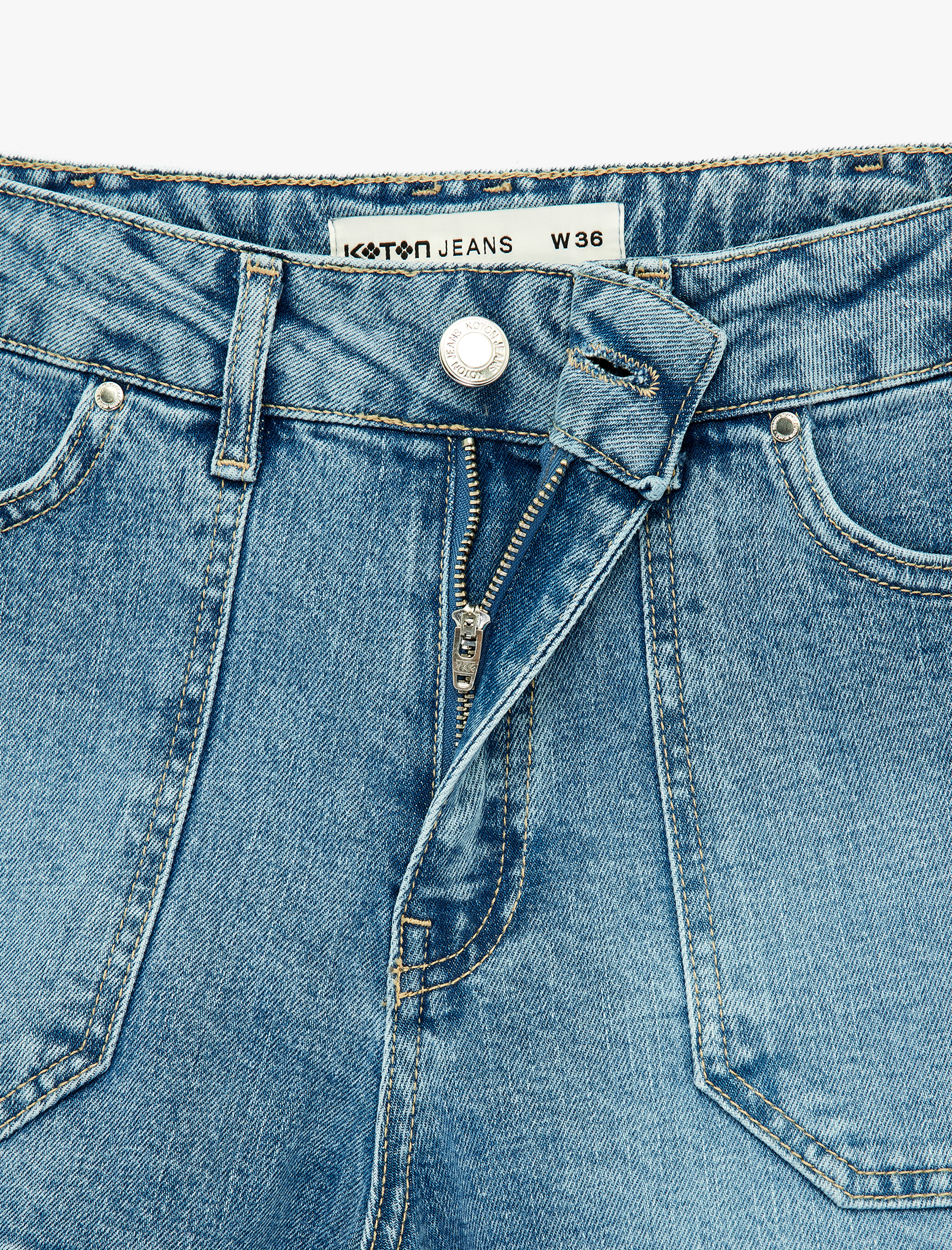   Pamuklu Regular Fit Cep Detaylı Mini Denim  Şort