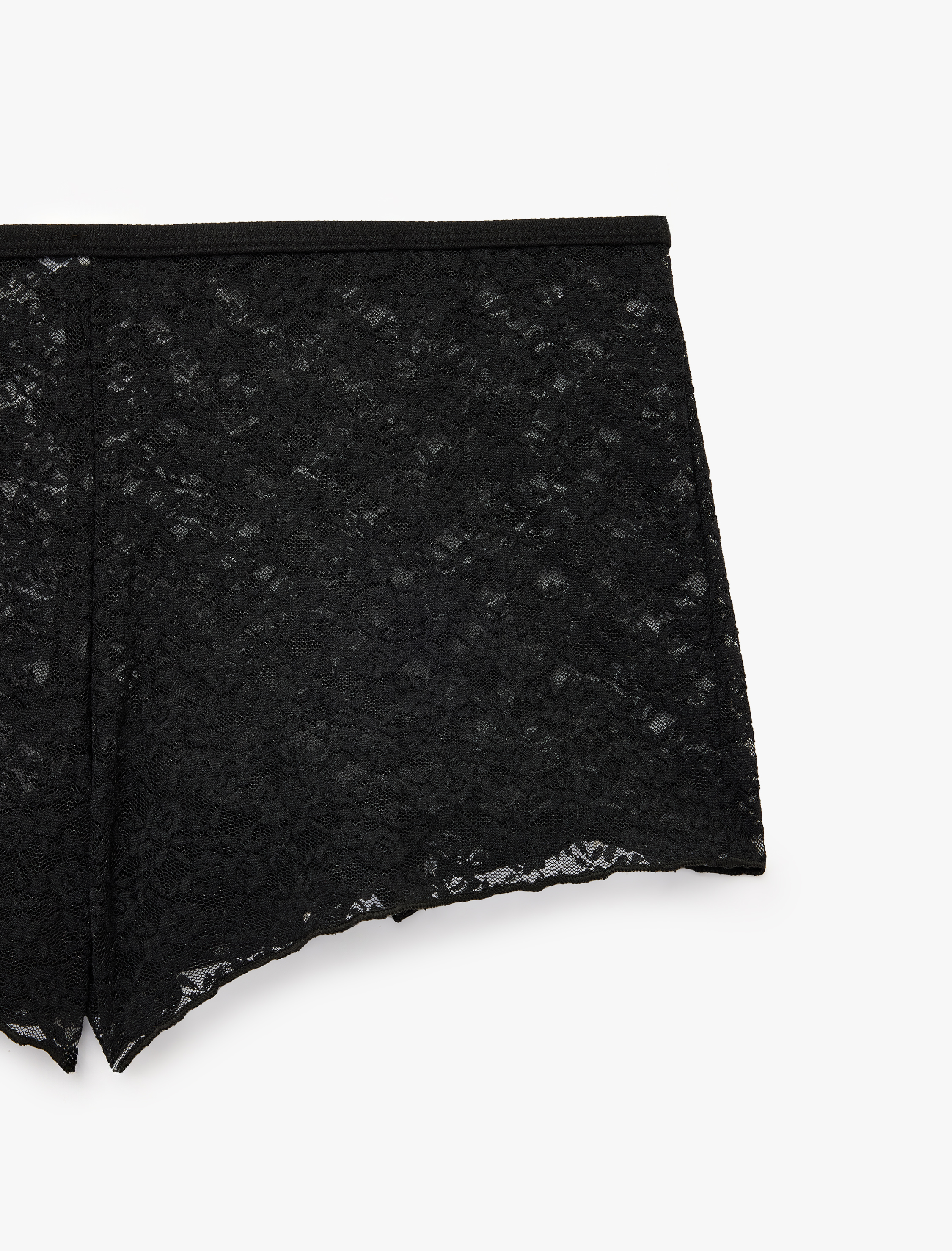   Rahat Kesim Dantel Detaylı Şort Pijama Altı