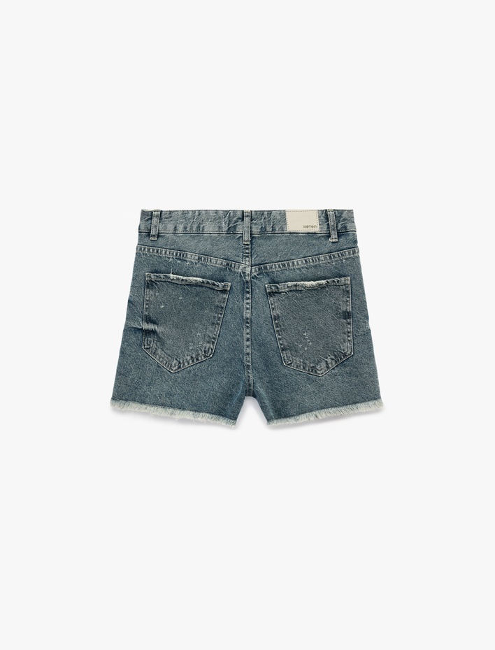  Yıpratma Detaylı Pamuklu Rahat Kalıp Mini Denim Şort