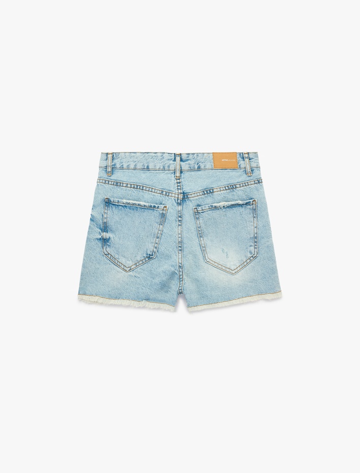  Yıpratma Detaylı Pamuklu Rahat Kalıp Mini Denim Şort