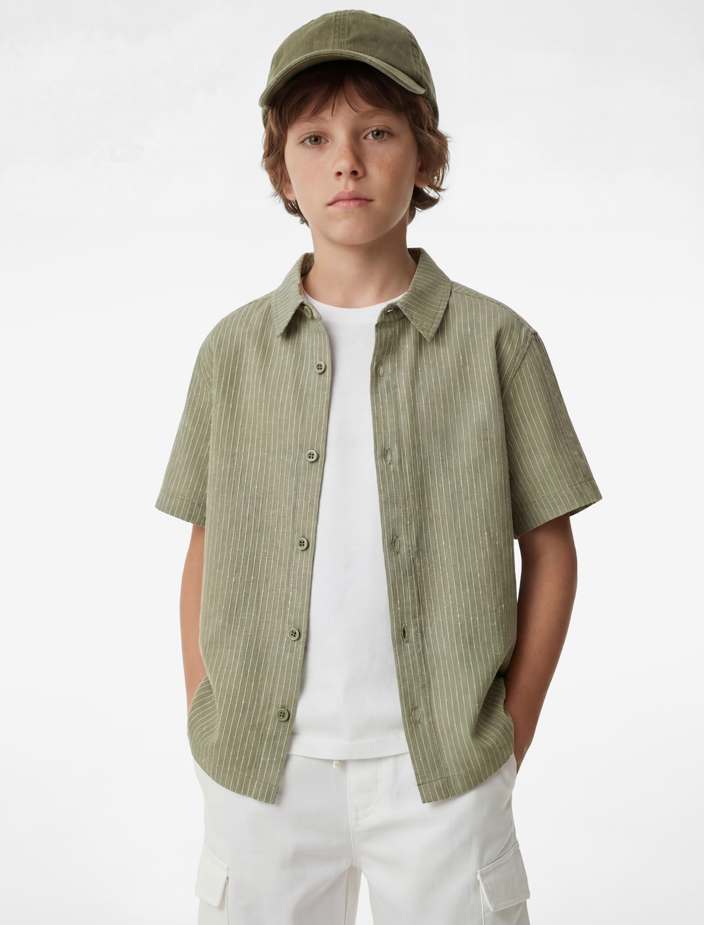  Erkek Çocuk Pamuklu Klasik Yaka  Kısa Kollu Basic Oversize Gömlek