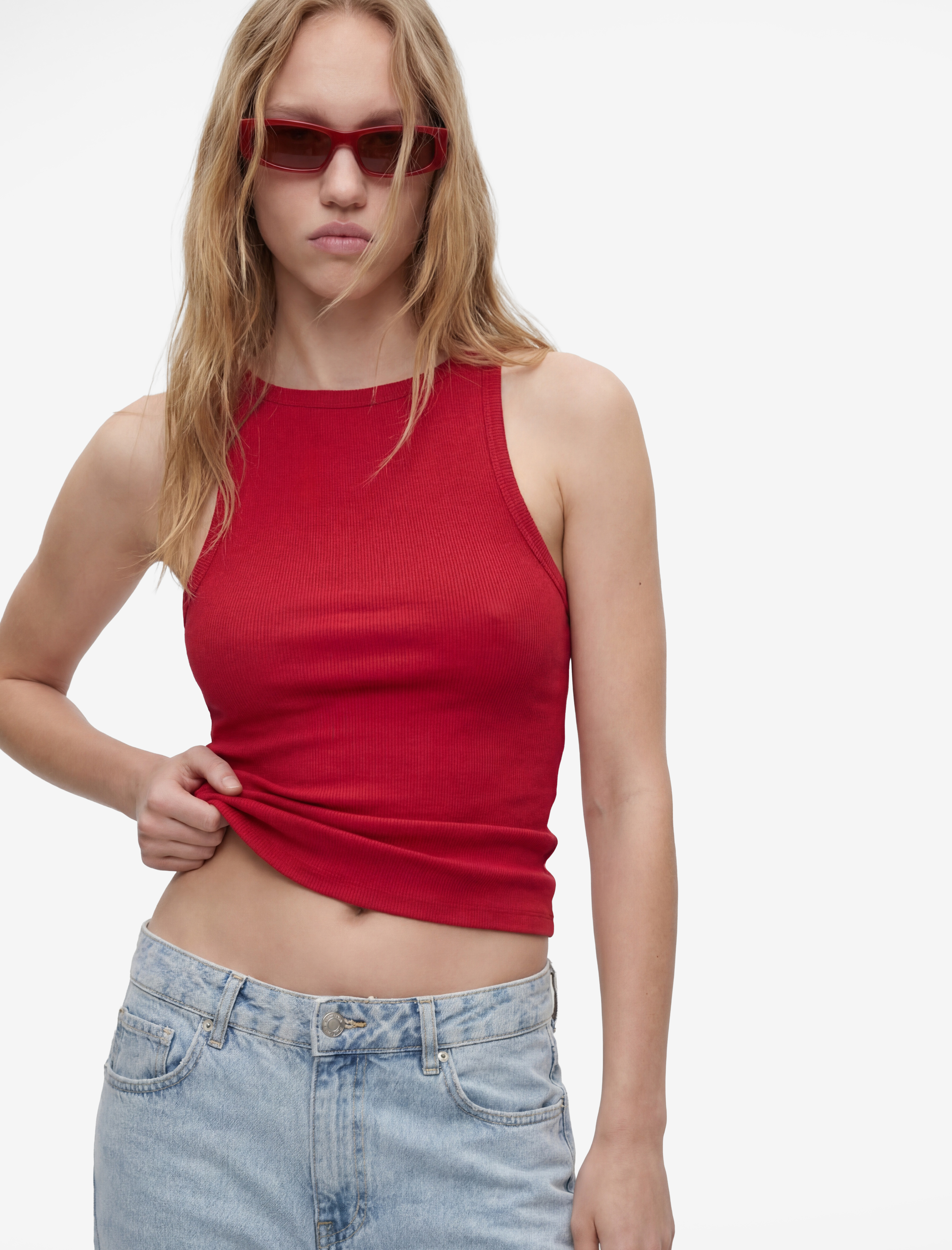   Slim Fit Pamuklu Kolsuz Kayık Yaka Bluz