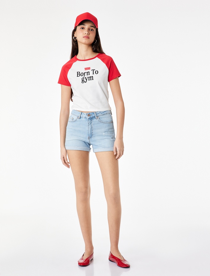  Pamuklu Slim Fit Kısa Kollu Bisiklet Yaka Baskılı Spor Tişört