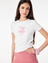 Slim Fit Bisiklet Yaka Kısa Kollu Modal Karışımlı Kiraz Baskılı Tişört