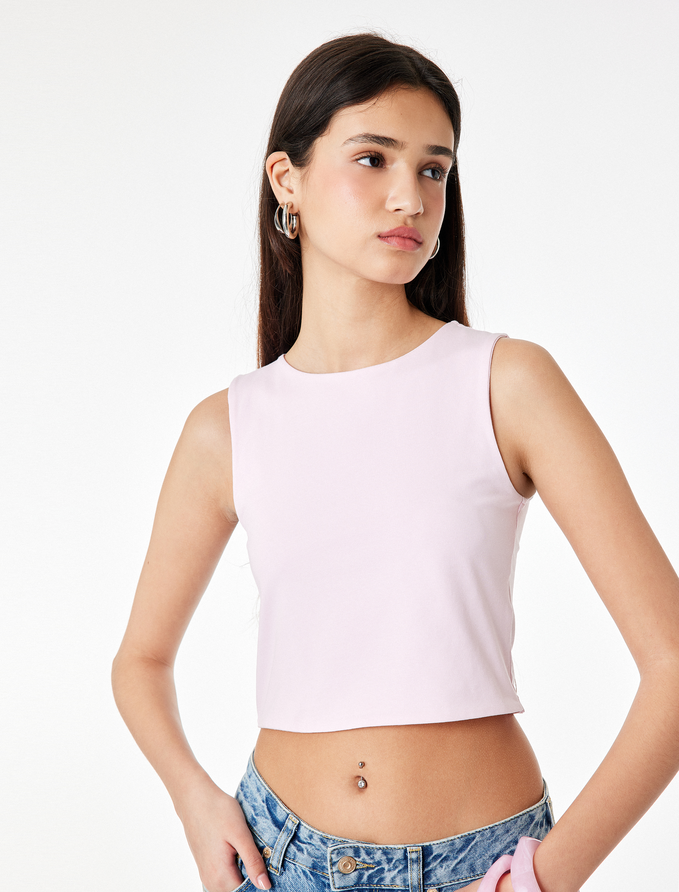   Kolsuz Bisiklet Yaka Slim Fit Crop Bluz