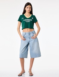 Pamuklu Slim Fit V Yaka Kısa Kollu Baskılı Tişört