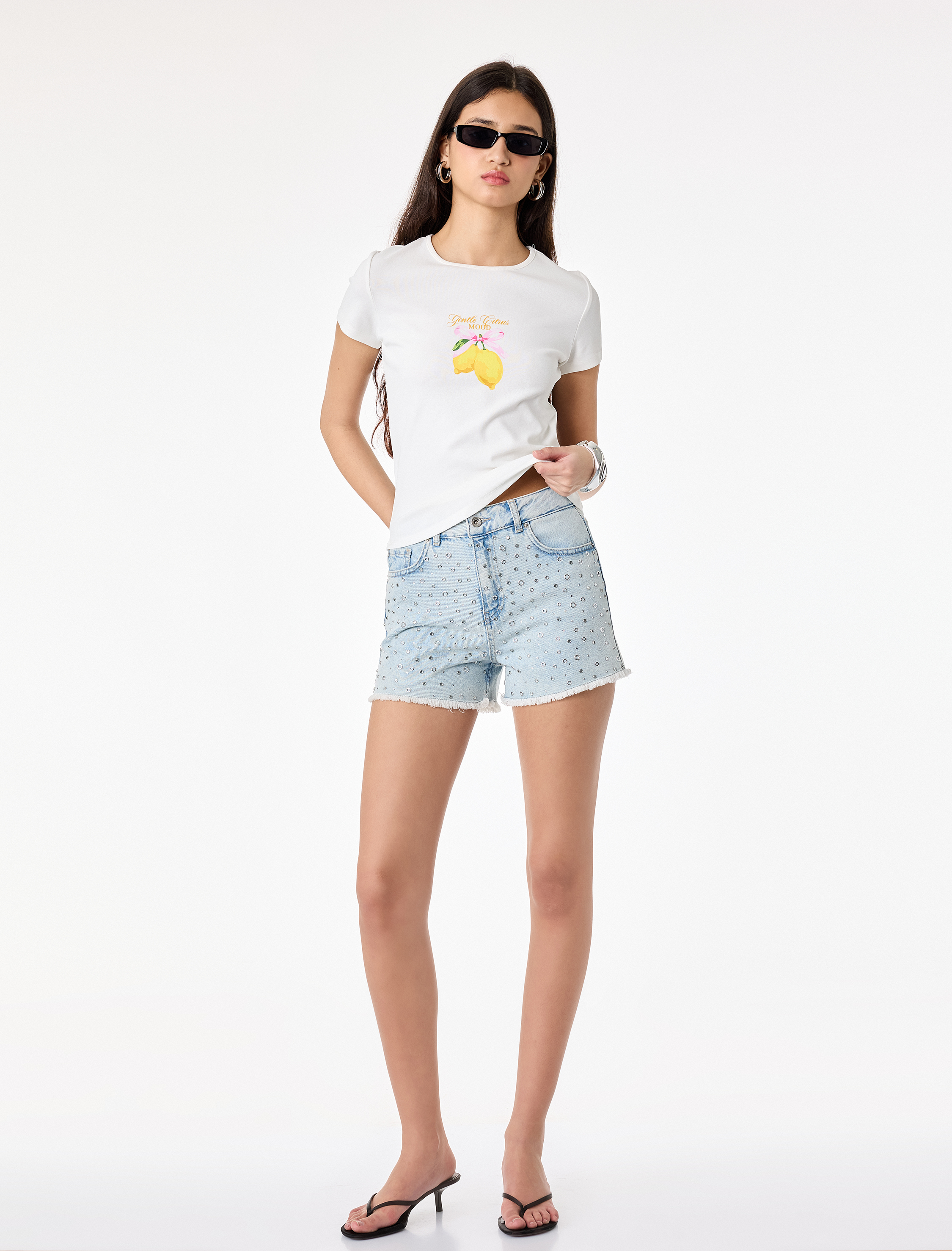   Slim Fit Bisiklet Yaka Pamuklu Kısa Kollu Limon Baskılı Tişört