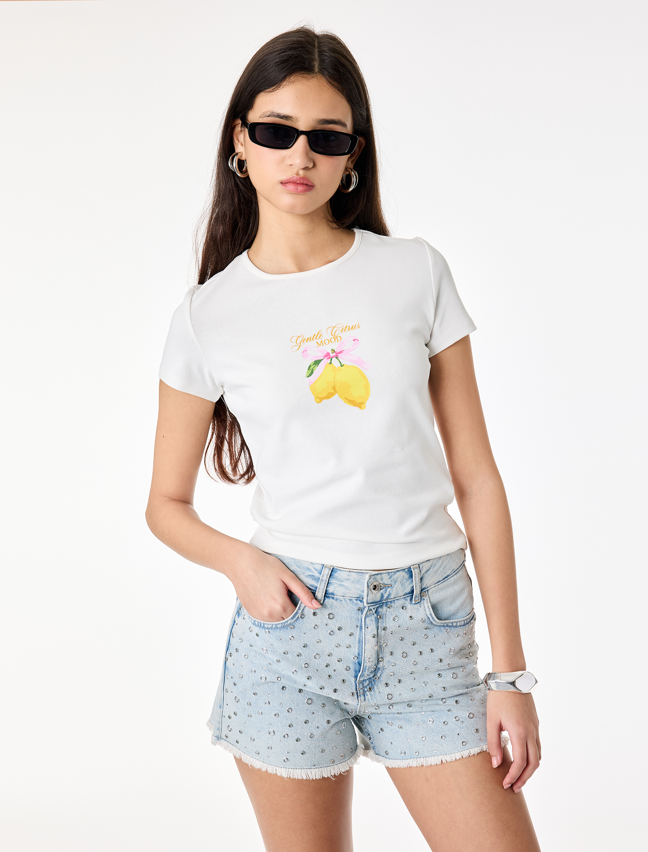   Slim Fit Bisiklet Yaka Pamuklu Kısa Kollu Limon Baskılı Tişört