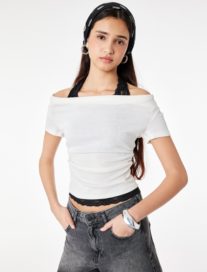  Slim Fit Kısa Kollu Dantel Detaylı Atletli İkili Kayık Yaka Tişört