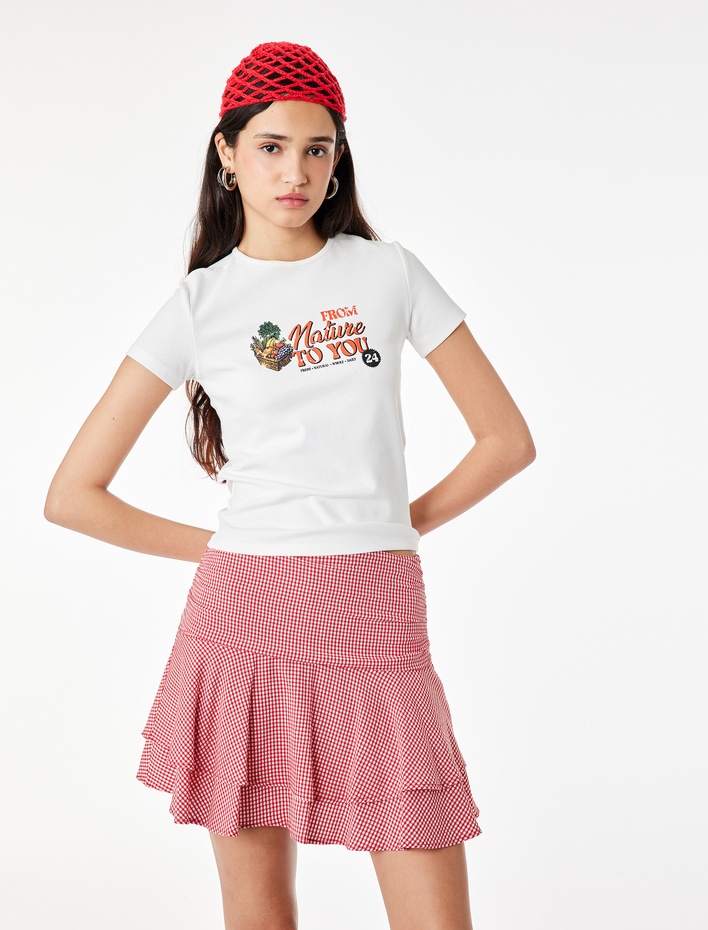  Pamuklu Slim Fit Kısa Kollu Bisiklet Yaka Meyve Baskılı Tişört