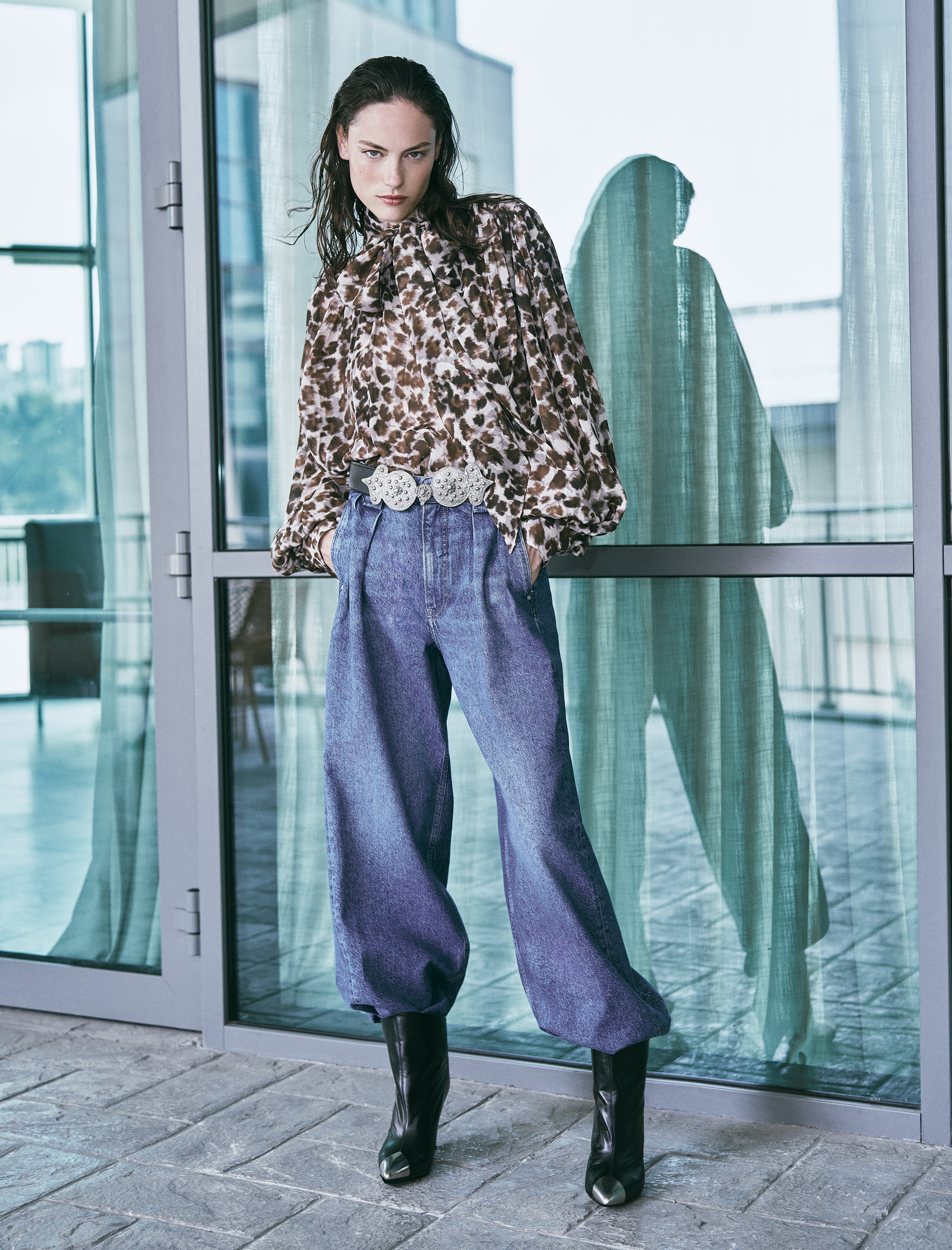   Bol Kot Pantolon Geniş Paça Pileli Düğmeli - Loose Fit Jean