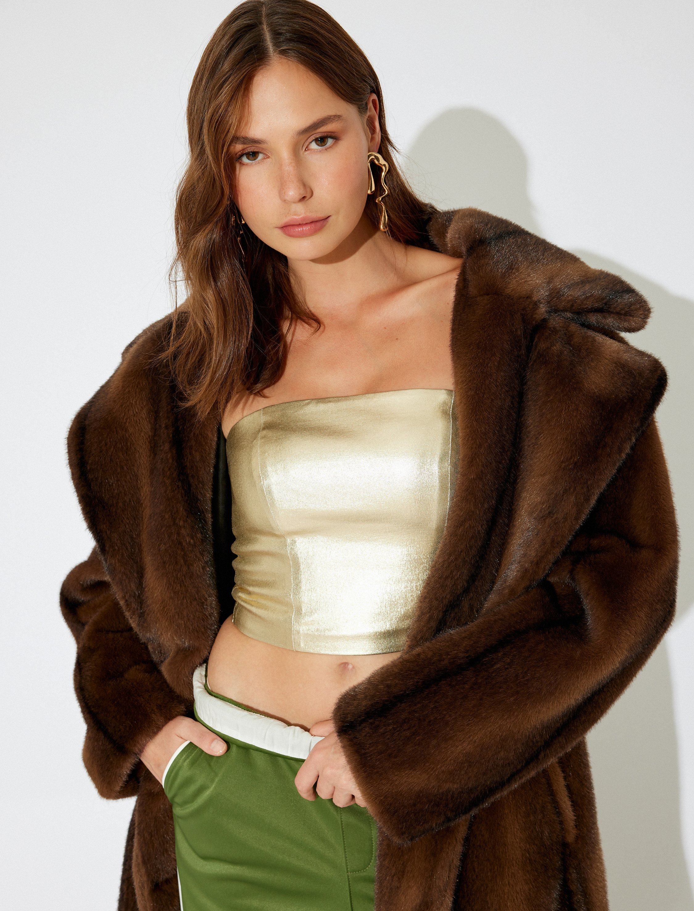   Straplez Crop Kolsuz Slim Fit Parıltılı Abiye Bluz