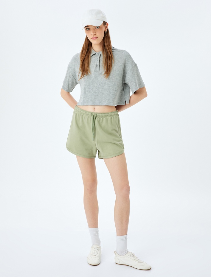  Beli Bağcıklı Oversize Mini Şort