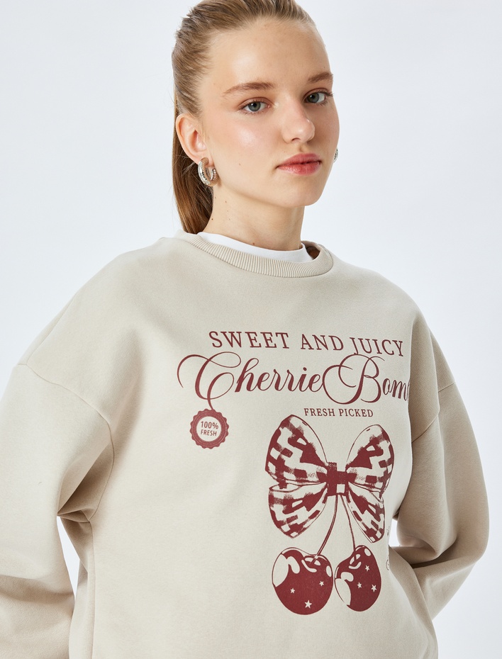  Şardonlu Kiraz Baskılı Uzun Kollu Bisiklet Yaka Oversize Sweatshirt