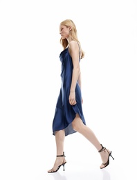 İp Askılı Degaje Yaka Asimetrik Midi Slip Saten Elbise
