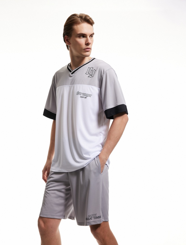  Beli Bağcıklı Baskılı Cep Detaylı Oversize Spor Şort