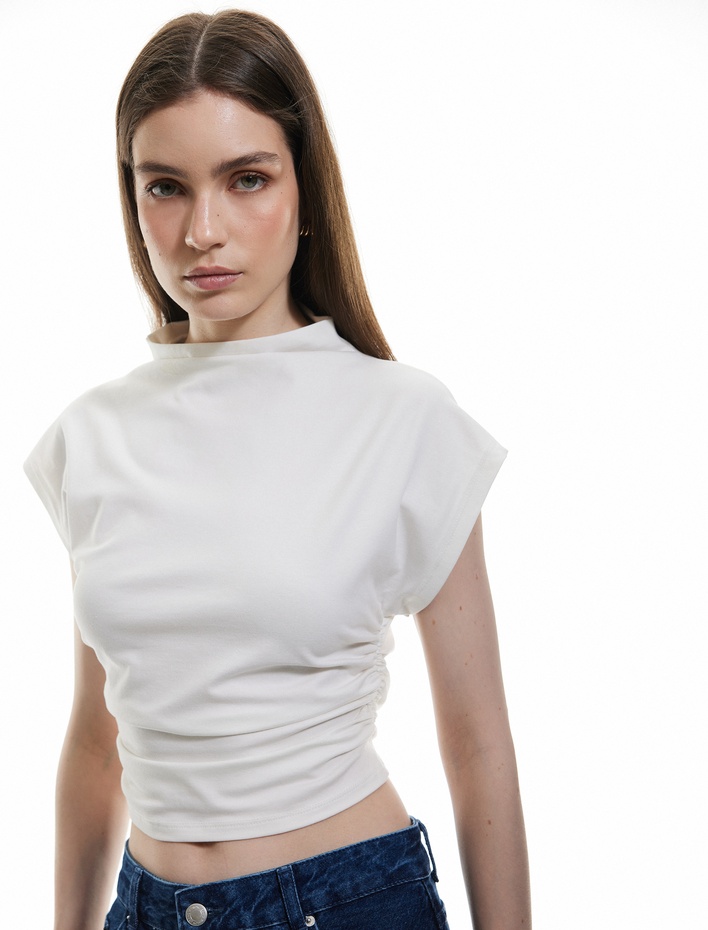  Pamuklu Sandy Kumaş Drapeli Slim Fit Dik Yaka Kolsuz Tişört