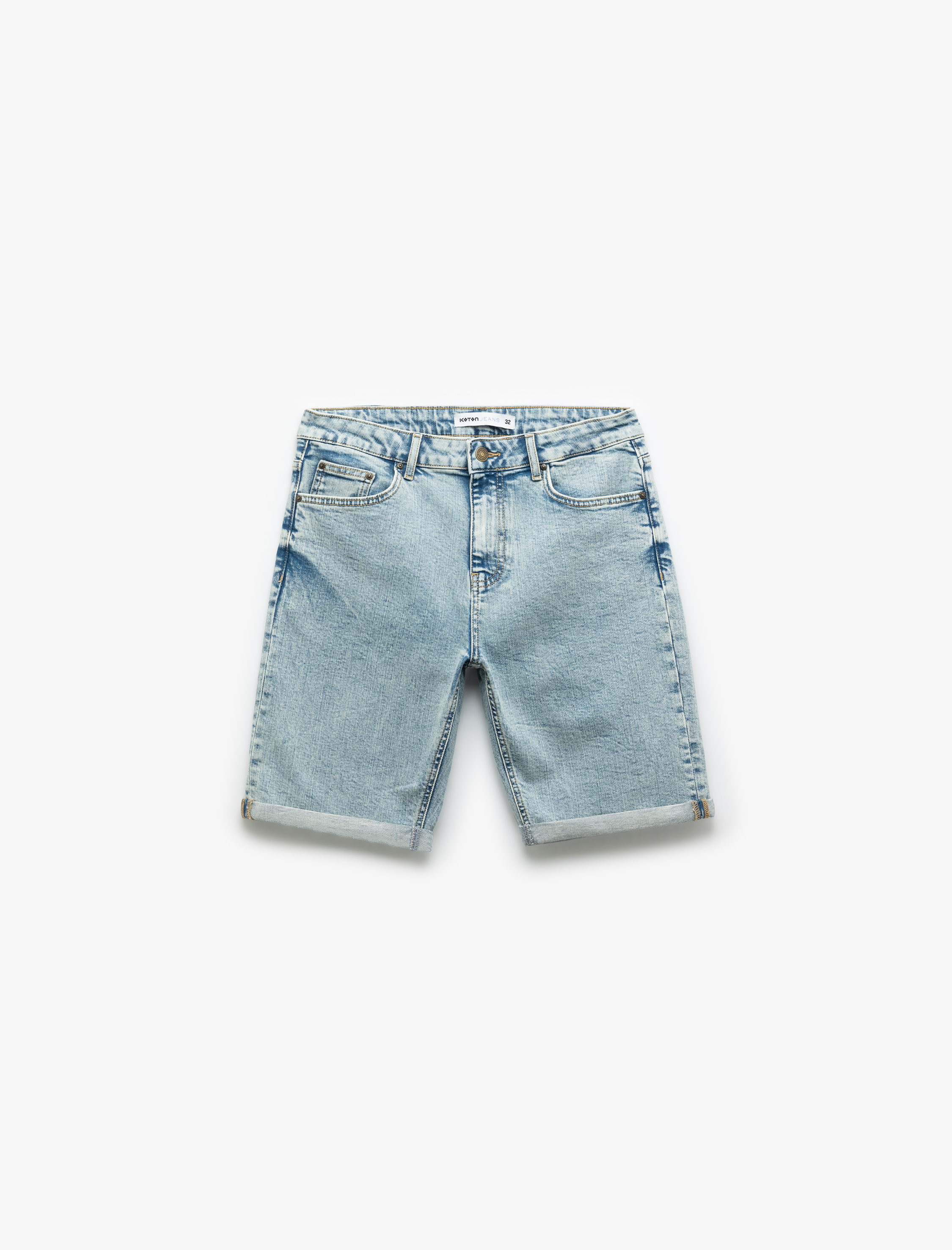   Pamuklu Slim Fit Katlamalı Paça Bermuda Jean Şort