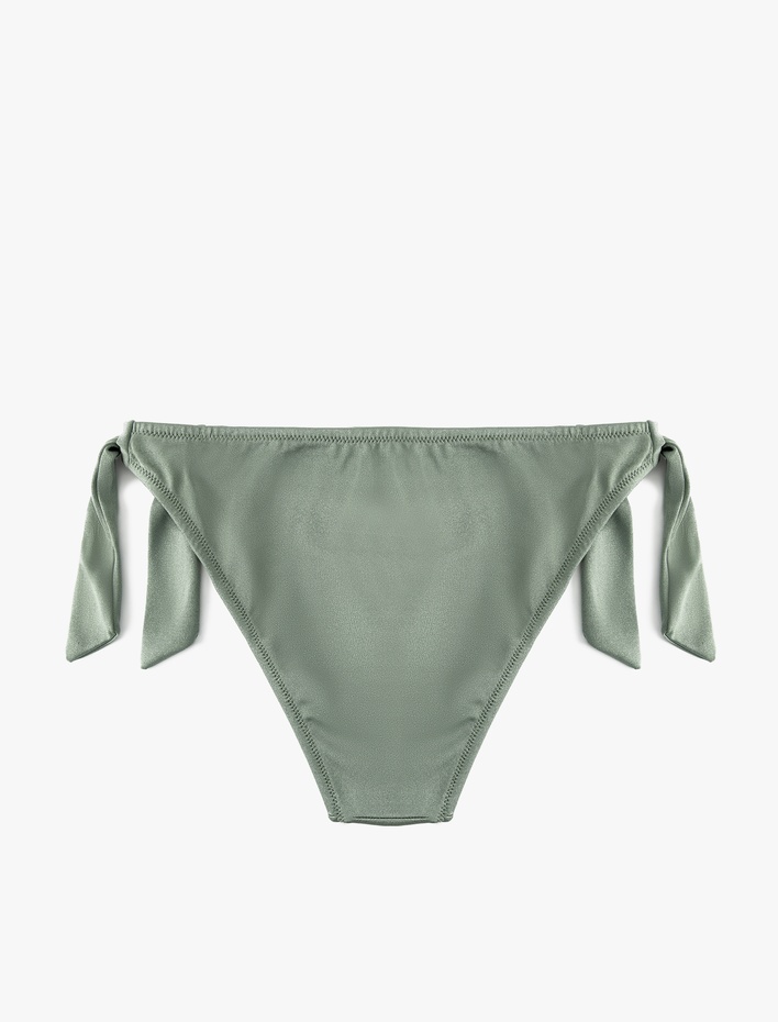  Yanları Bağlama Detaylı Parlak Bikini Altı