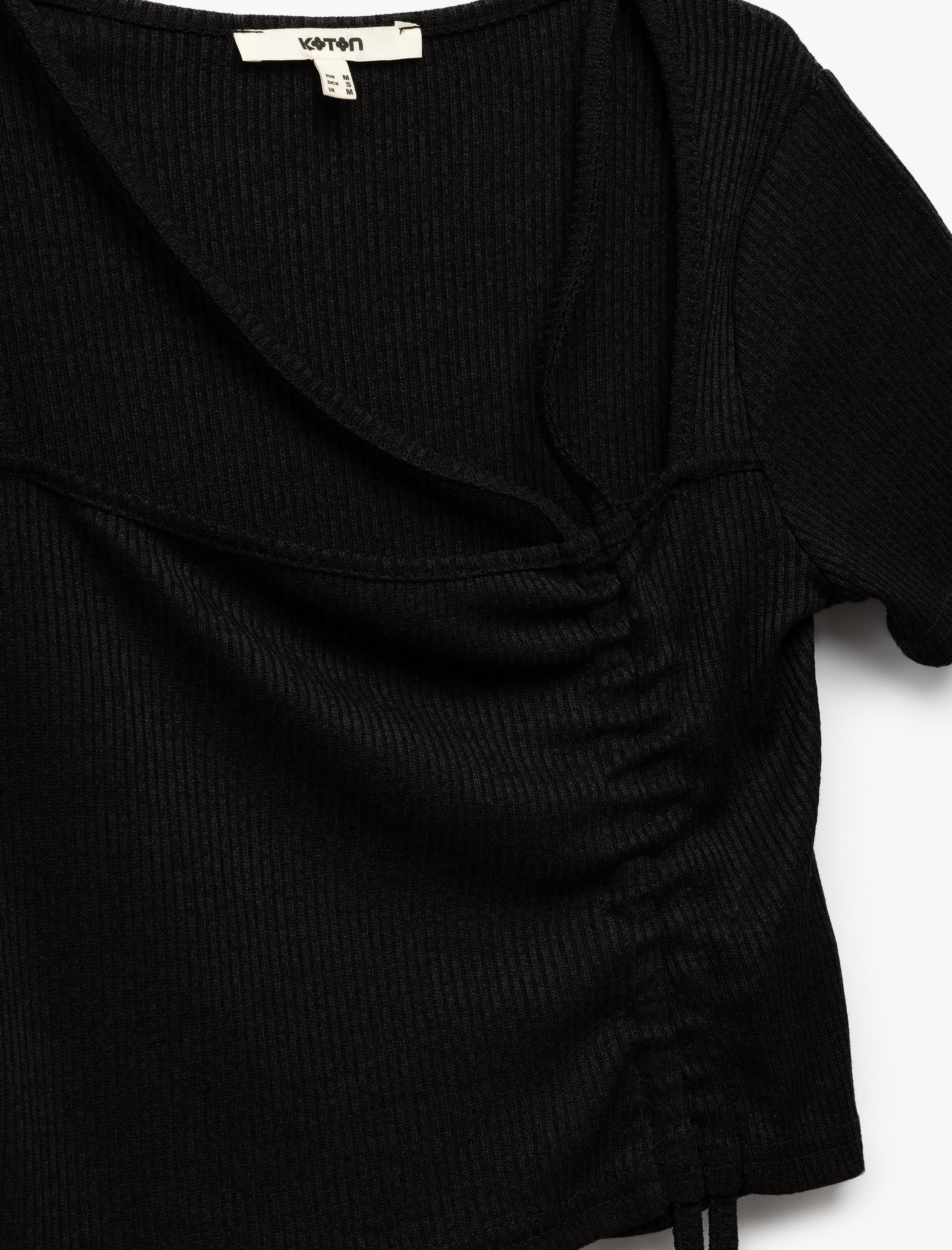   Slim Fit Büzgülü Bağlama Detaylı Kısa Kollu Kare Yaka Fitilli Crop Tişört