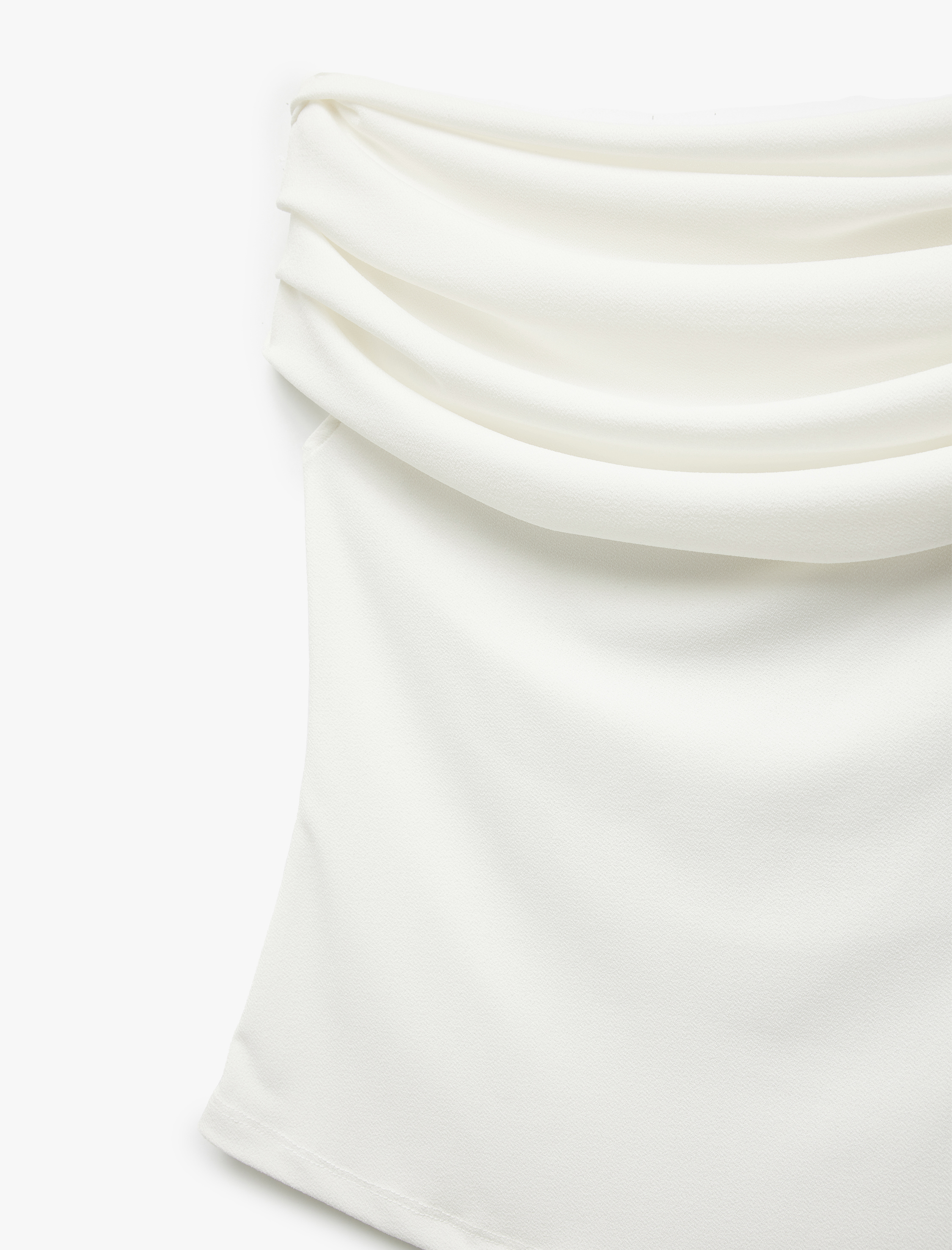   Krep Kumaş Drape Detaylı Straplez Bluz