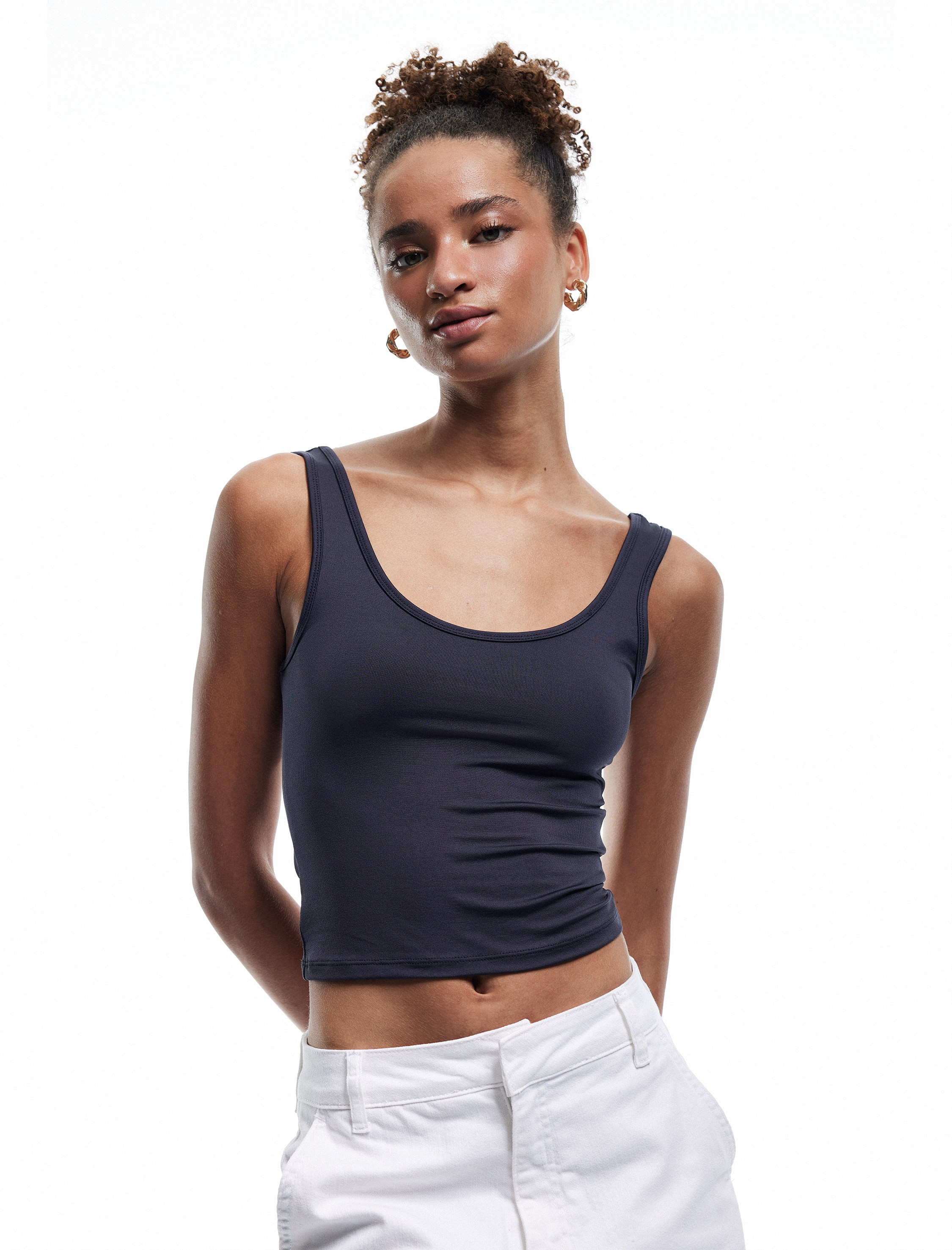   U Yaka Slim Fit Kolsuz Basic Crop Bluz