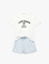 Pamuklu Kısa Kollu Baskılı Şortlu Pijama Takımı